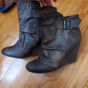 CBrand new madden girl wedges